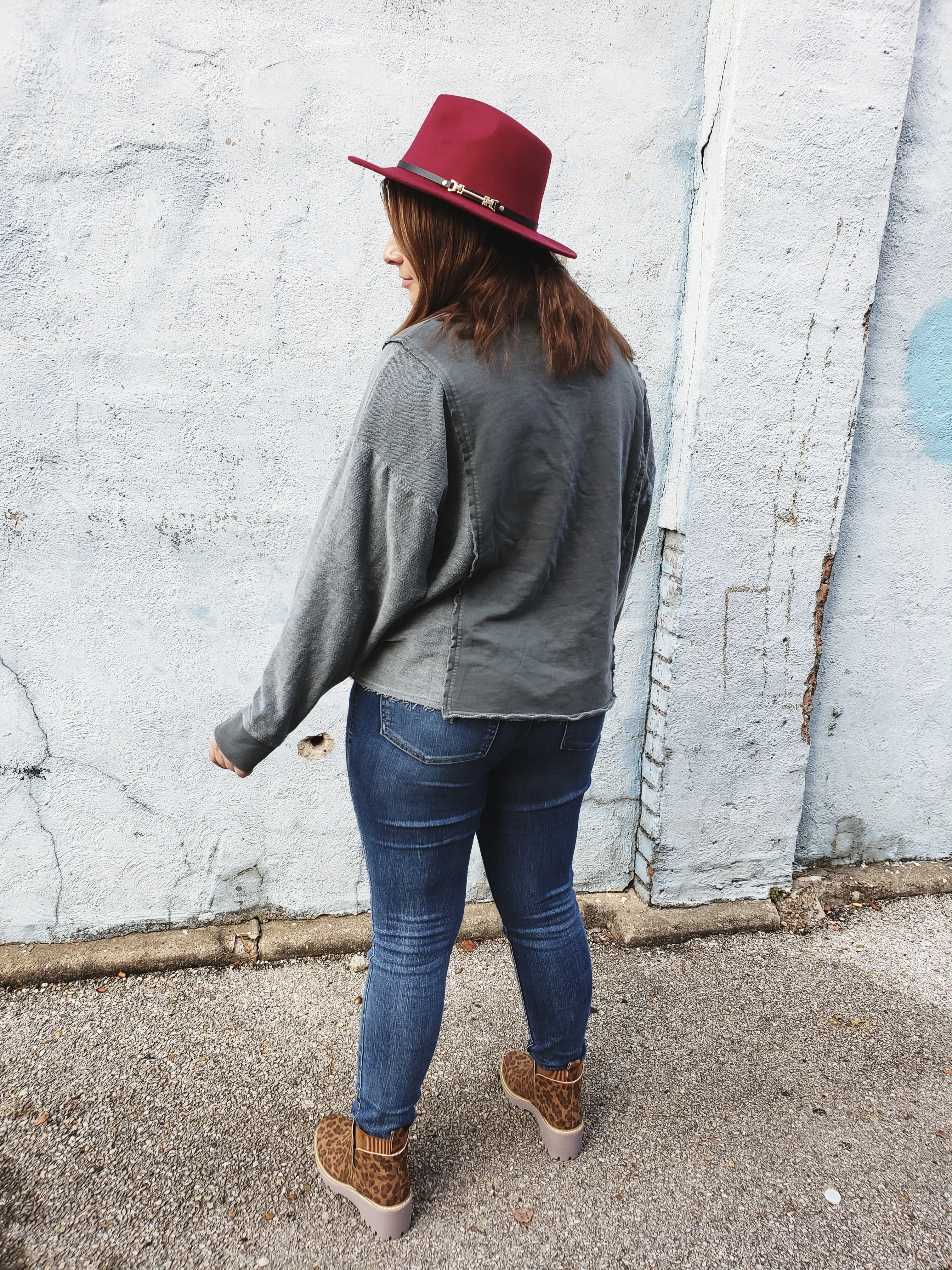 Always Good Pullover Top: Charcoal