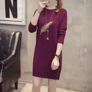 Autumn and Winter Long Round Neck Dress Loose Long-sleeved Knitted Bottom Skirt Feather Pattern All-match Female Sweater Dress