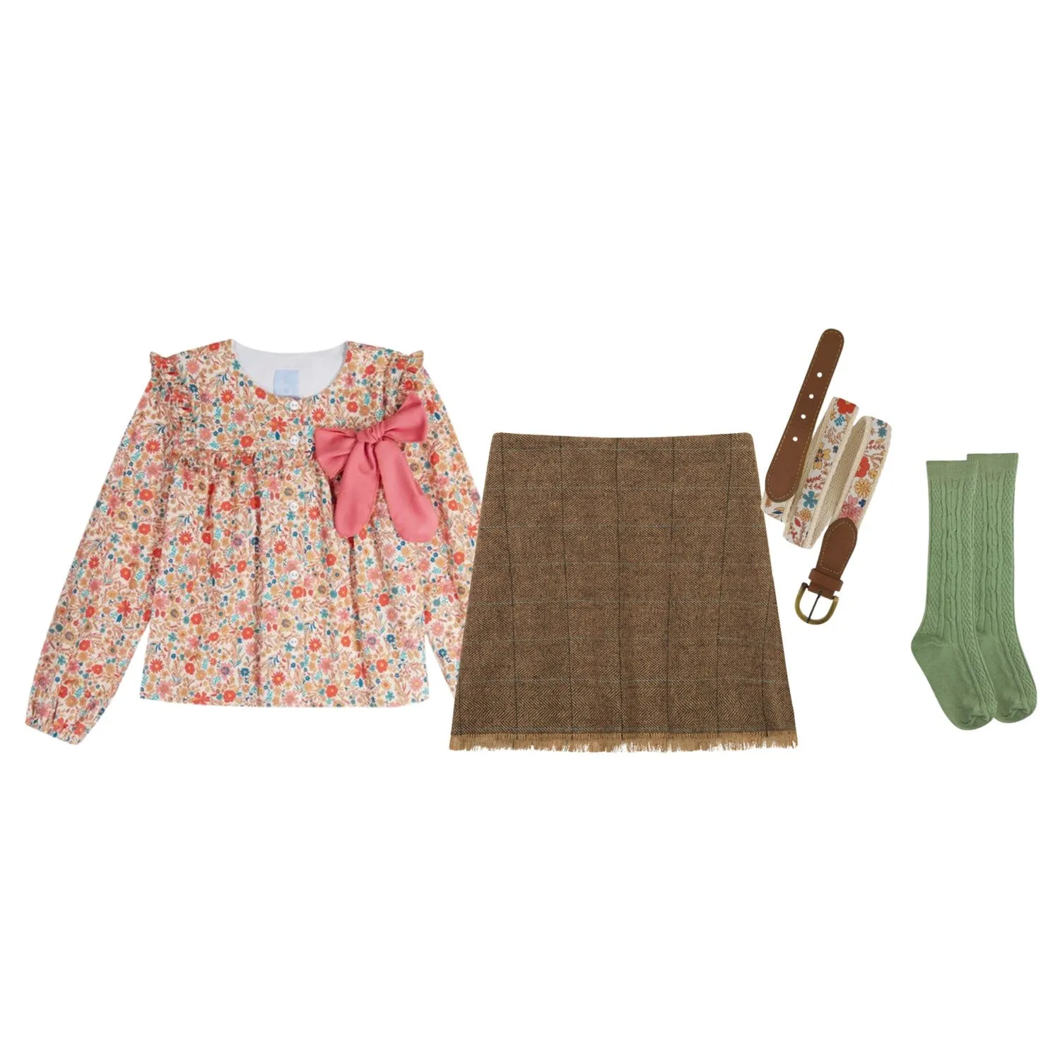 Back Button Meade Blouse -- La Vergne Floral