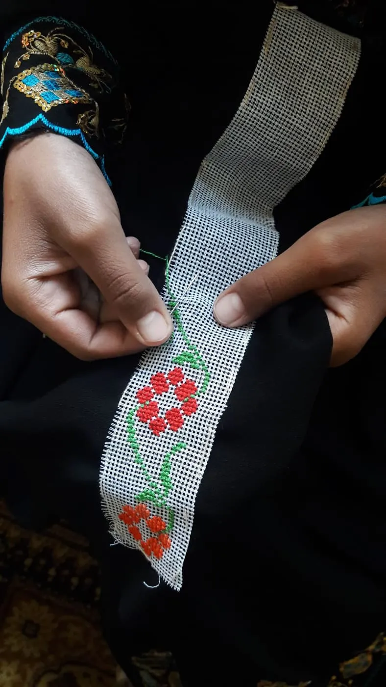 Bedouin Embroidery - Zippered Pouch