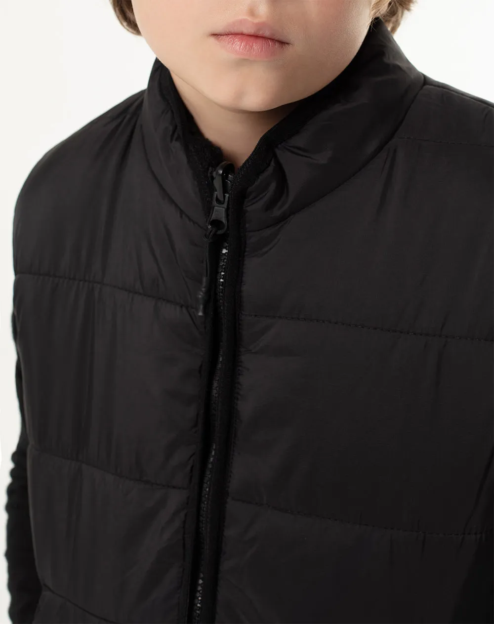 Chaleco regular fit sin capucha negro