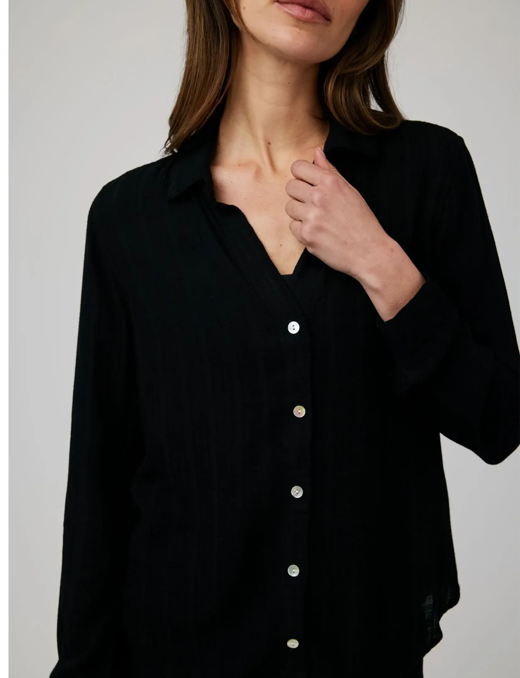 Classic Button Down, Black
