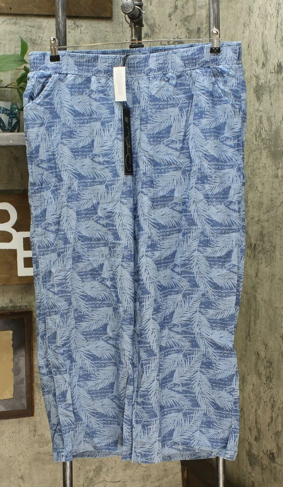 DG2 by Diane Gilman Women's Petite SoftCell Chambray Wide Leg Pants