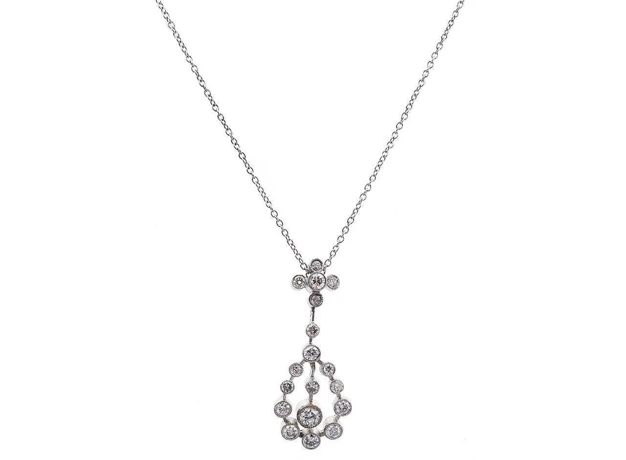 Diamond Pendent Necklace in 18K White Gold