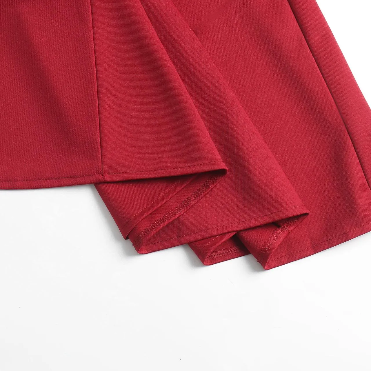 Elegant Women's Dress with Ruffled Hem and Long Sleeves