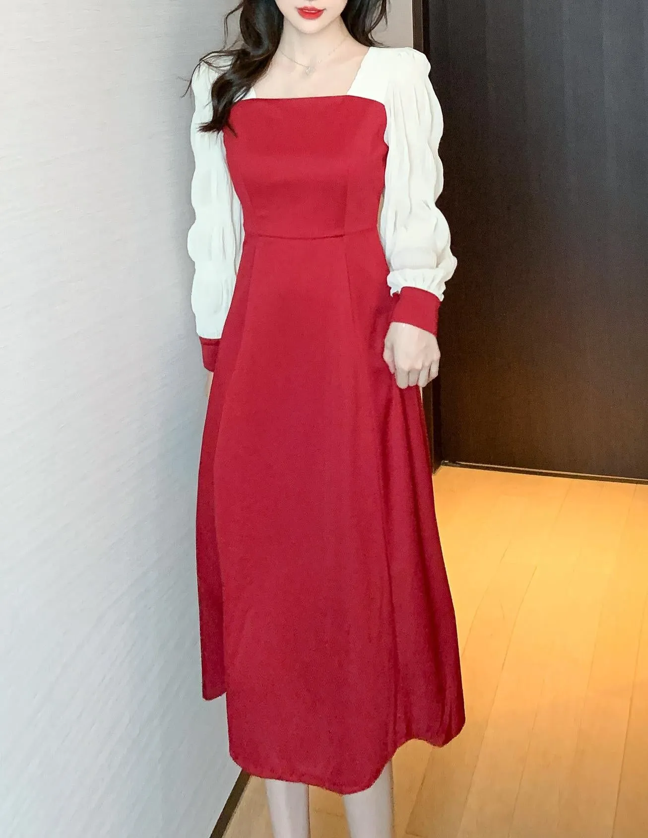 Elegant Women's Dress with Ruffled Hem and Long Sleeves