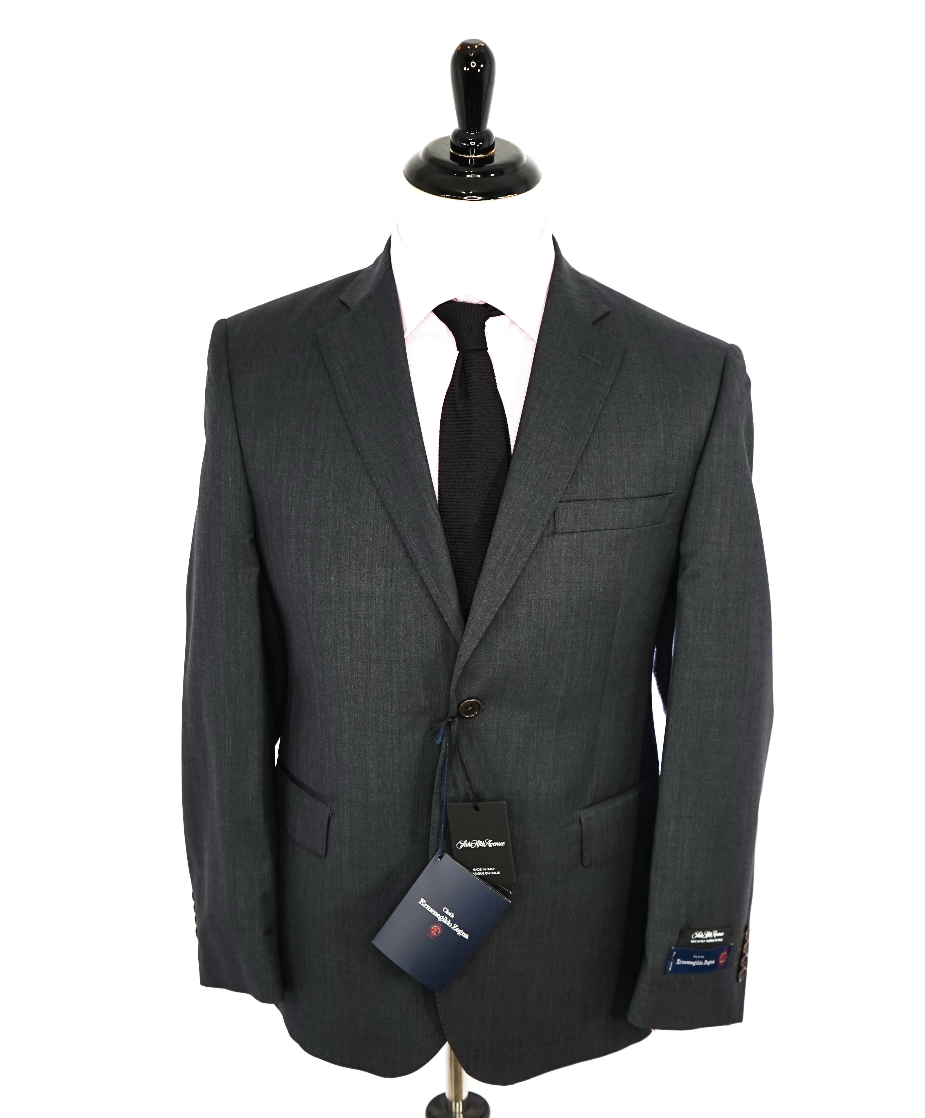 ERMENEGILDO ZEGNA - "TAILORED FIT" SAKS FIFTH AVENUE *SILK* Gray Suit - 38S