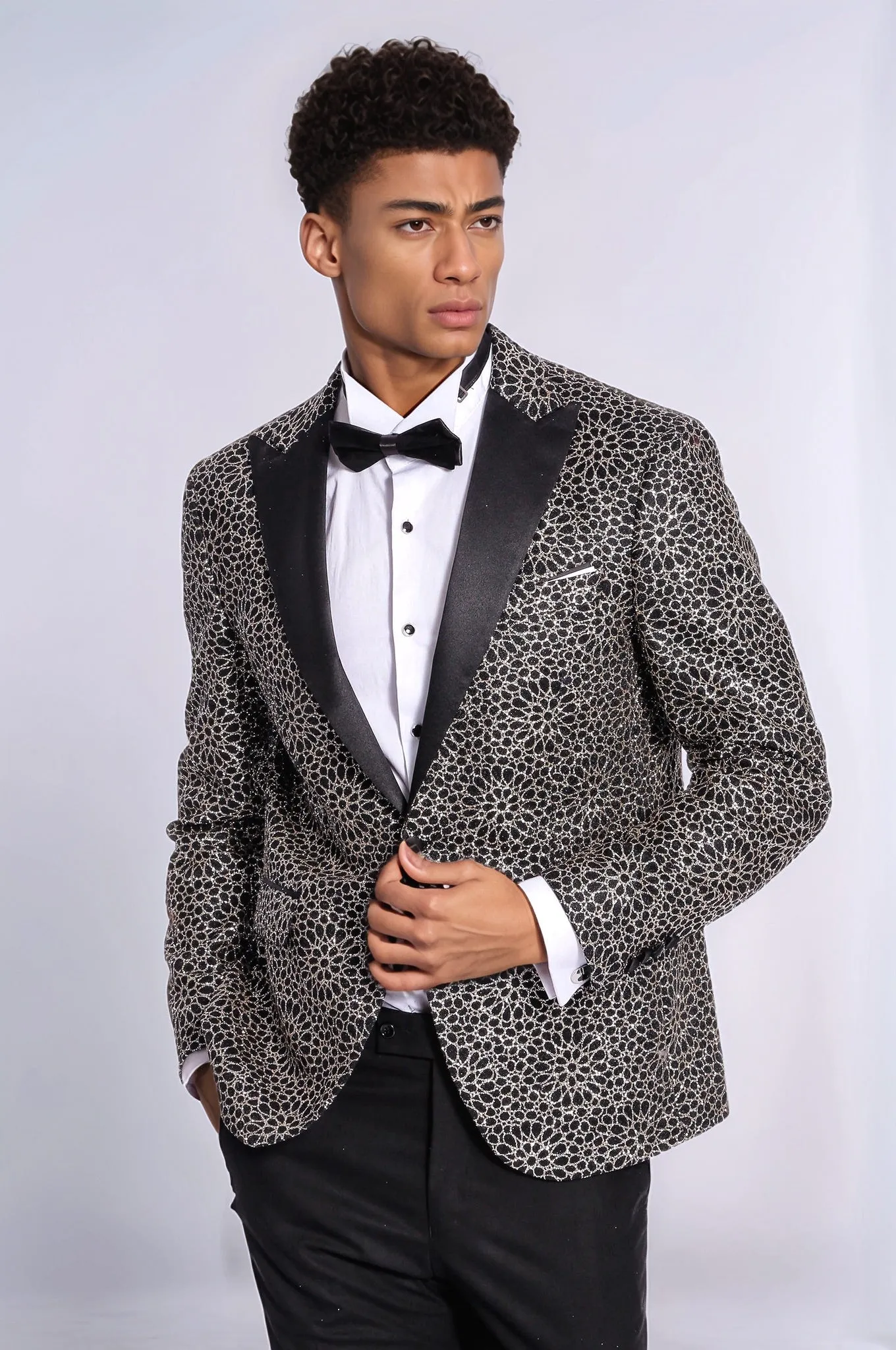 Flower Embroidered Pattern Black Men Prom Blazer - Wessi