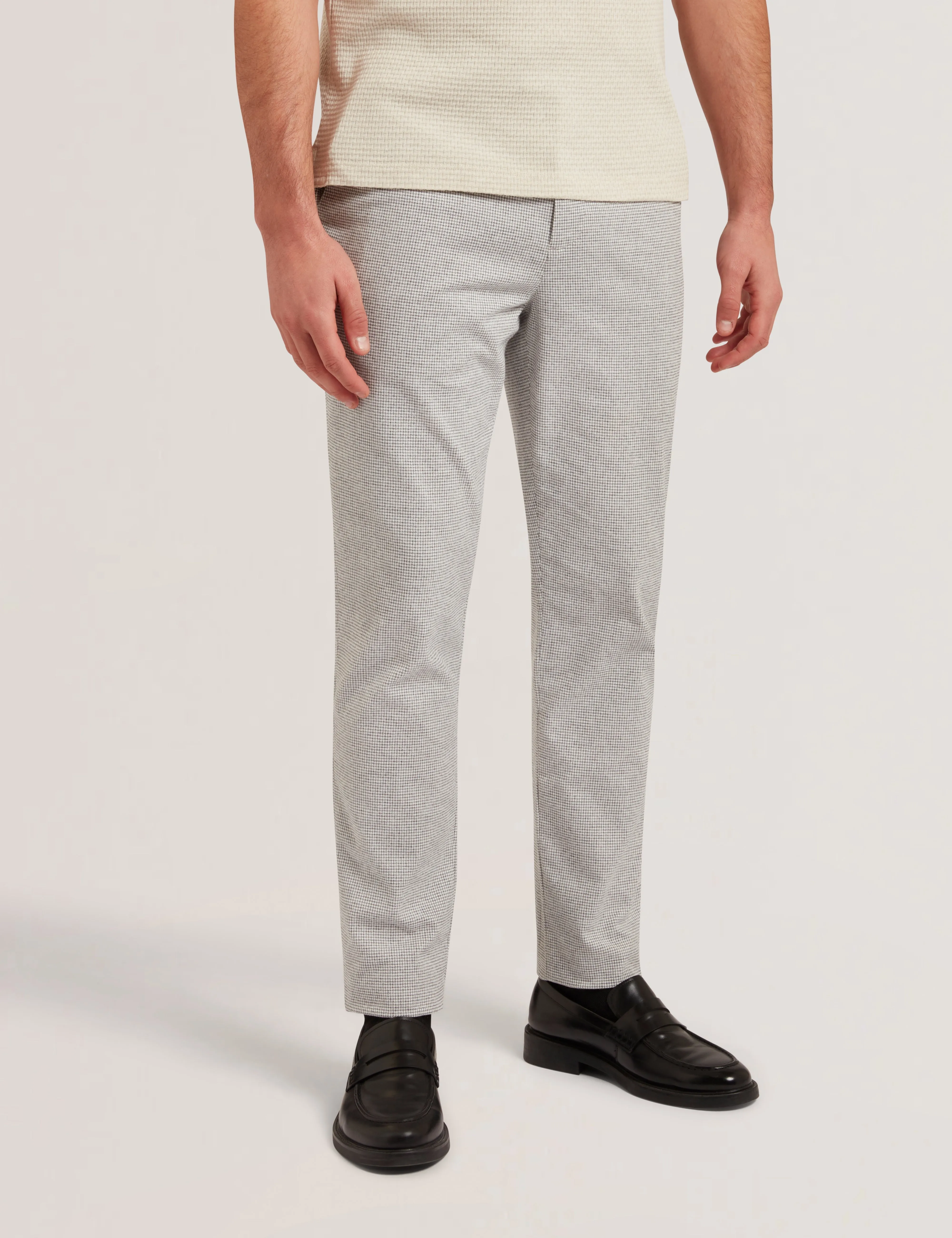 Handly Micro Houndstooth Slim Fit Trouser Grey