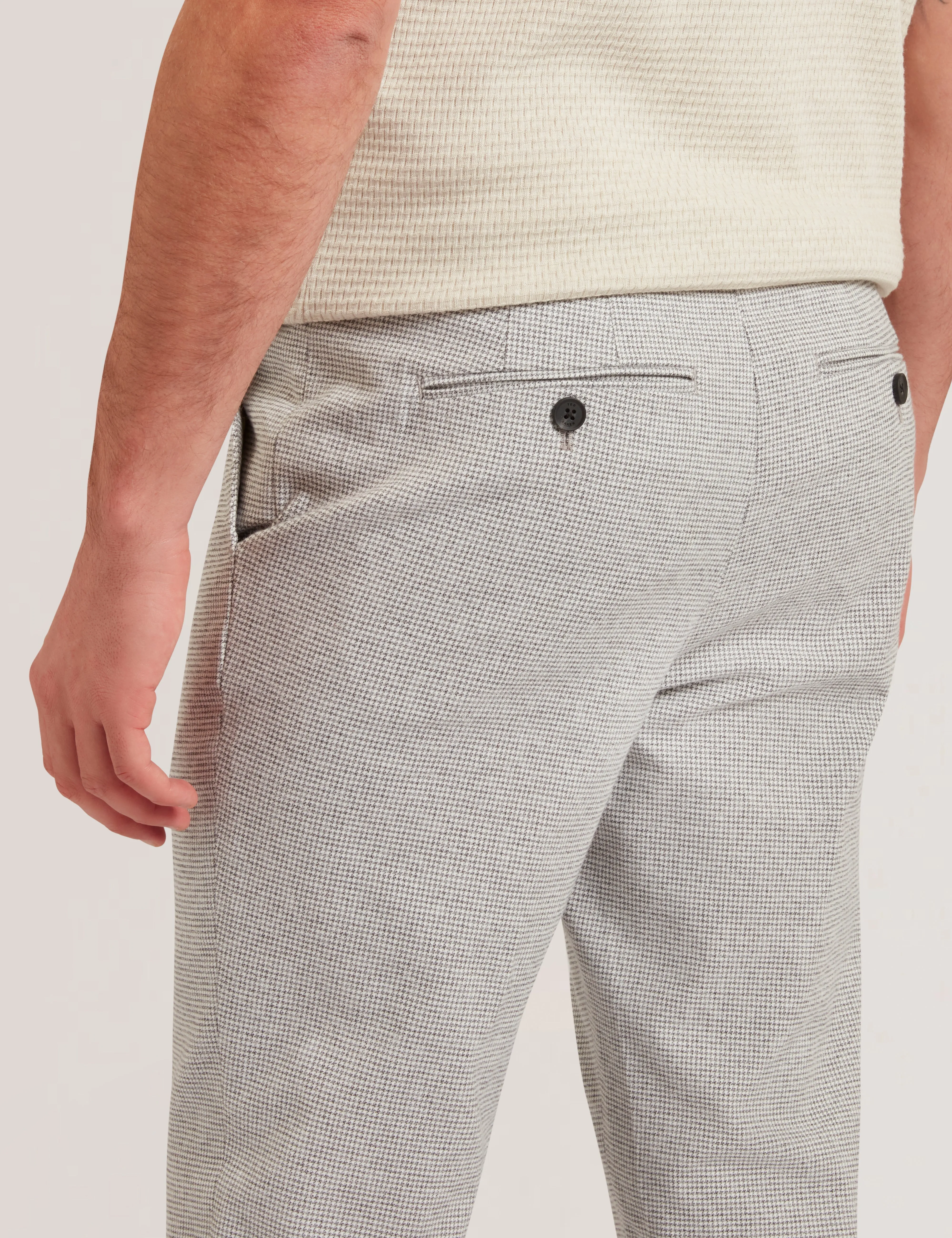Handly Micro Houndstooth Slim Fit Trouser Grey