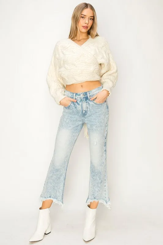 HIGH RISE STRETCH CROP FLARE WITH FRAYED HEM JEANS