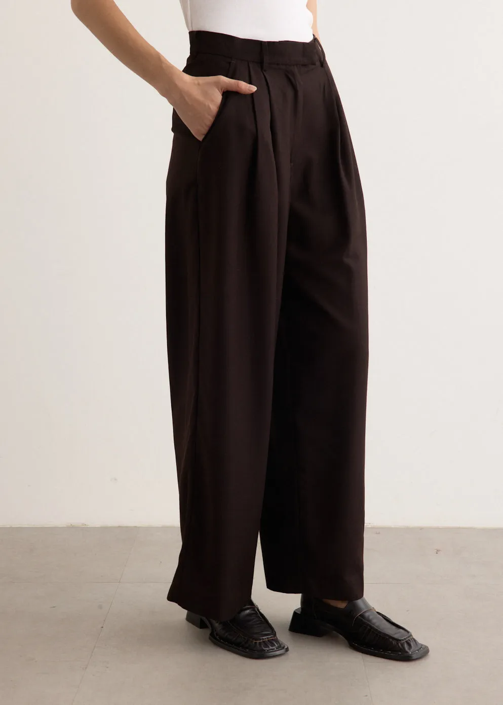 Jejune Tailored Pants