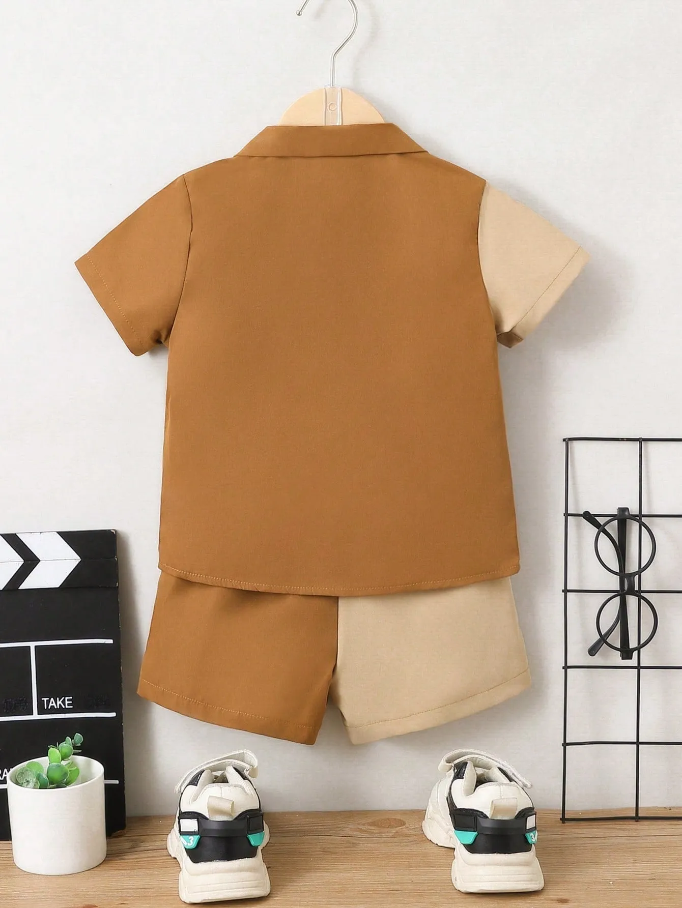 Khaki button shirt| Boy Khaki Color Block Turn-down Collar Casual