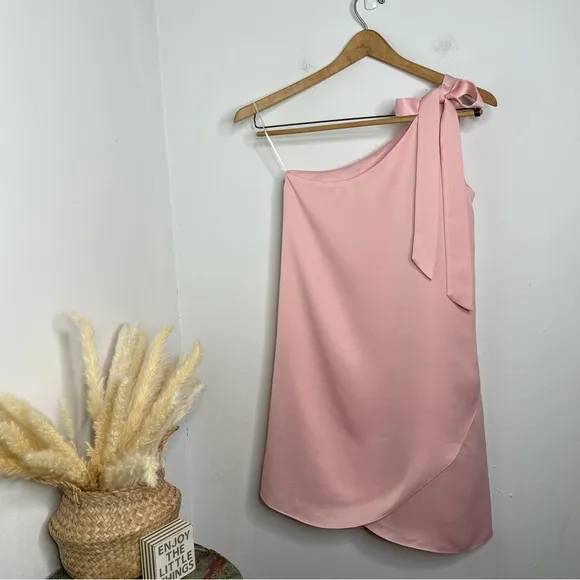 LIKELY Pink Bow Tie One Shoulder Tulip Hem Mini Cocktail Dress Size M