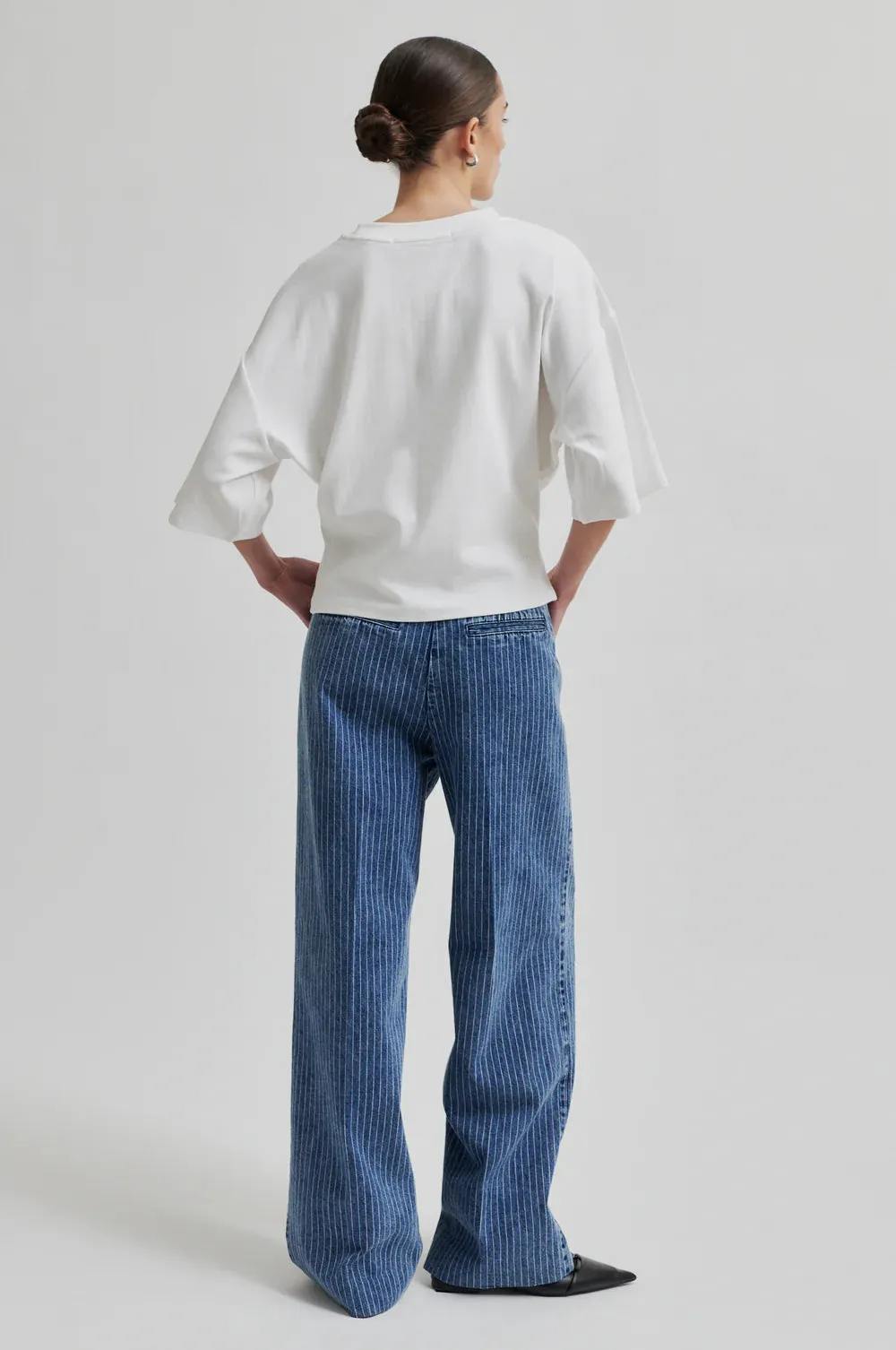 Missouri Knot Front Tee - White