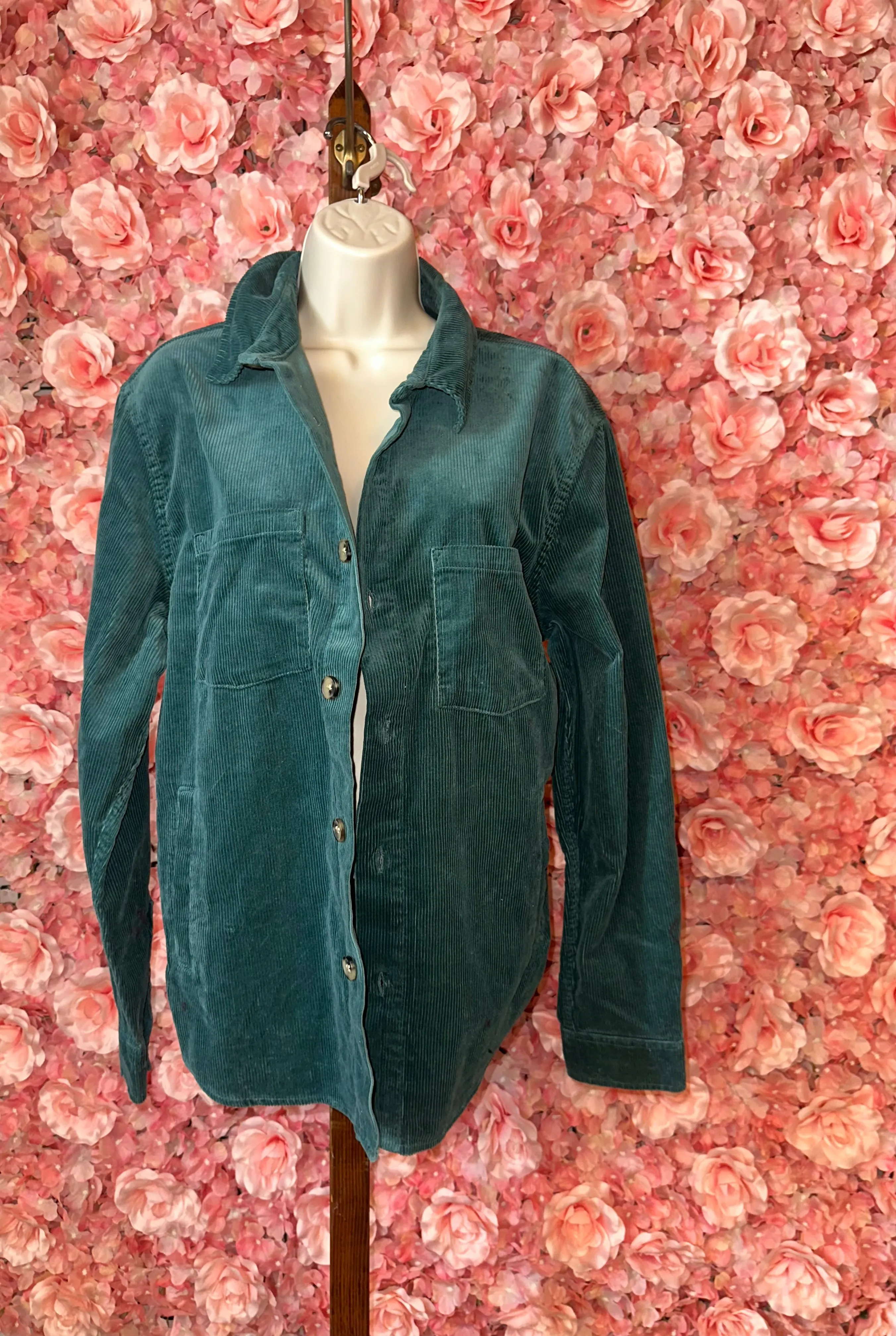 NWT Goodfellow (Medium) Brand New Green Corduroy Button Up