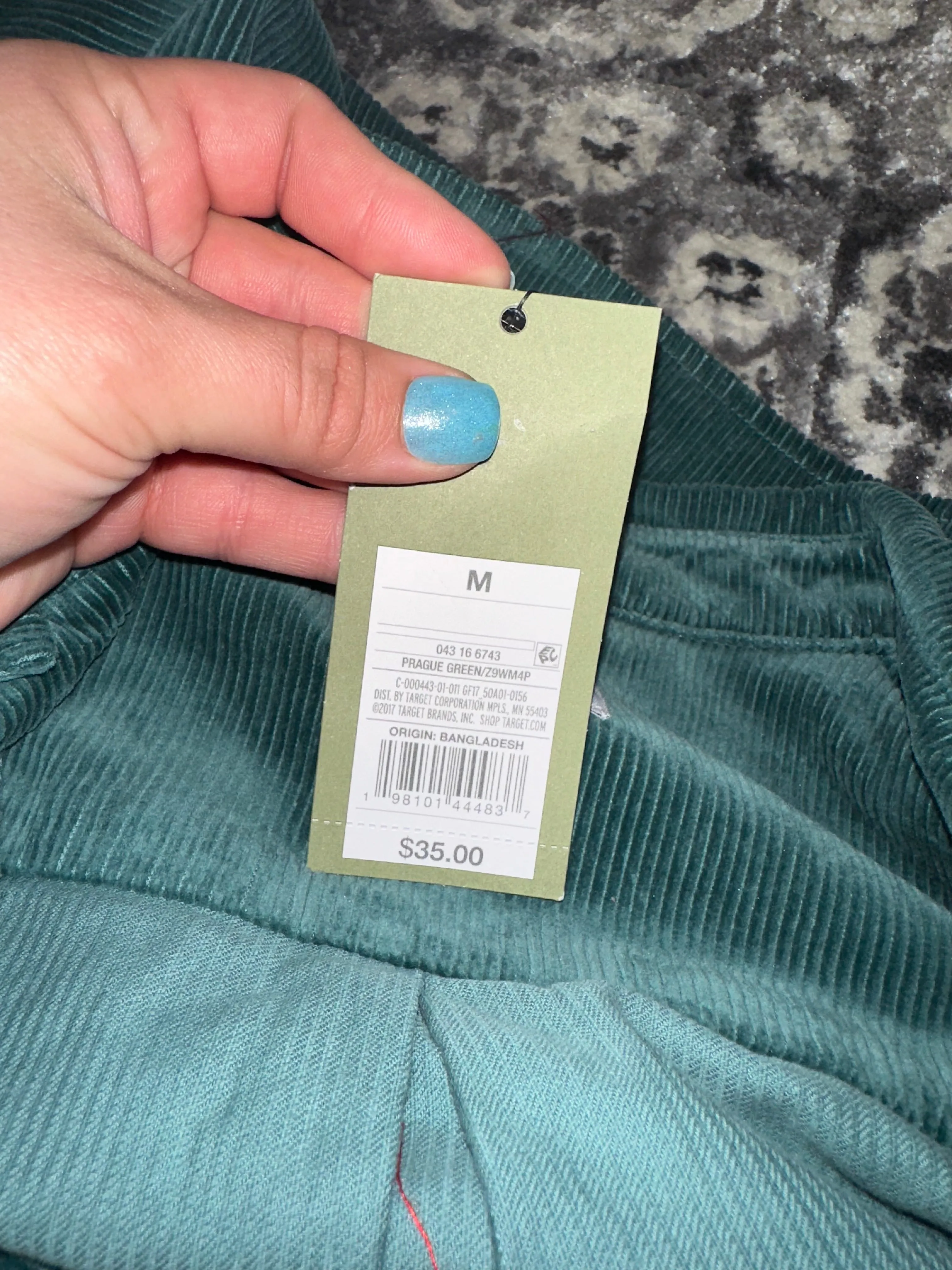 NWT Goodfellow (Medium) Brand New Green Corduroy Button Up