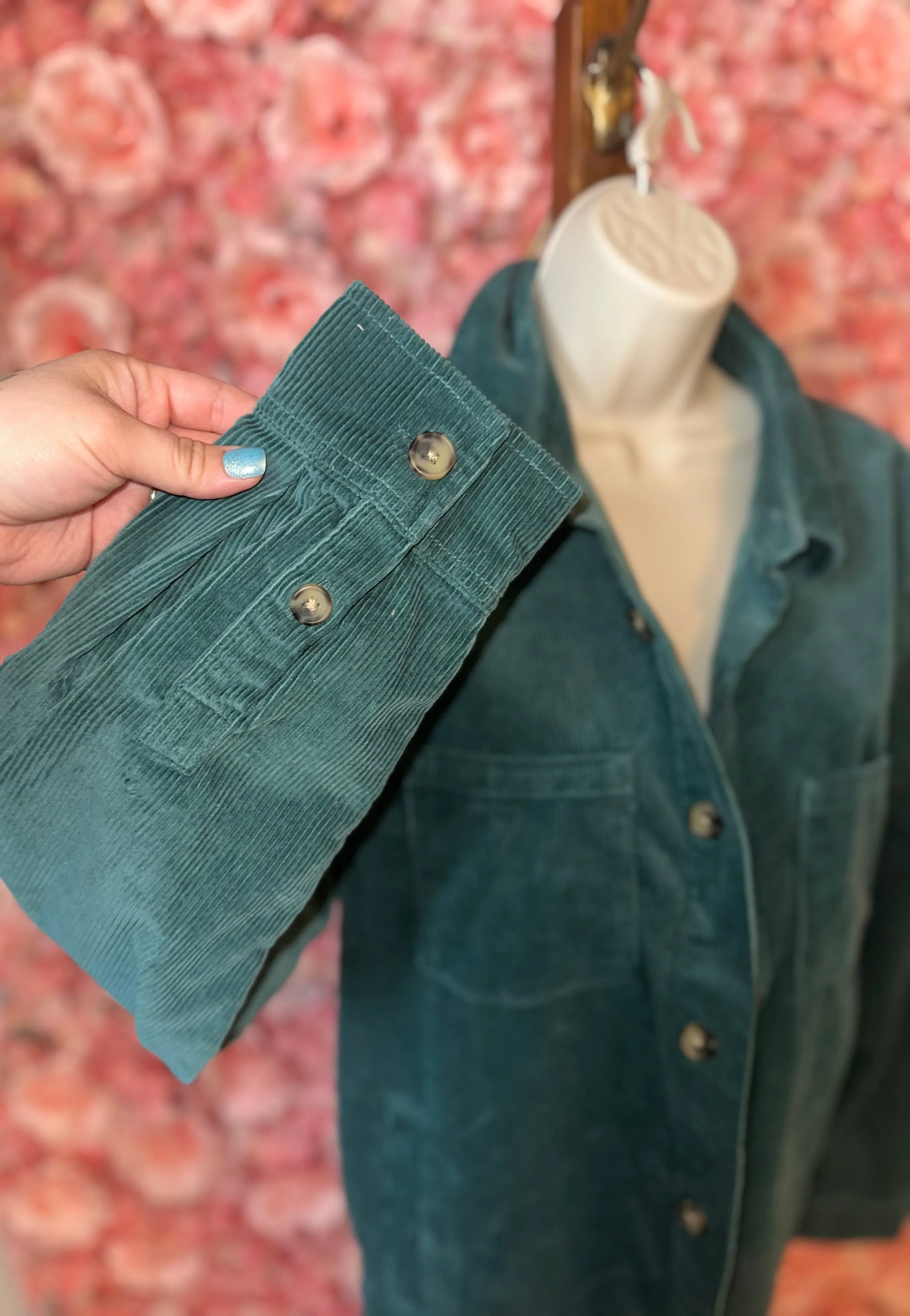 NWT Goodfellow (Medium) Brand New Green Corduroy Button Up