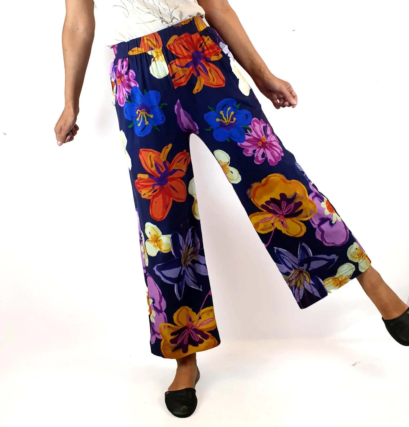 Obus floral print wide leg pants size 1, best fits size 8