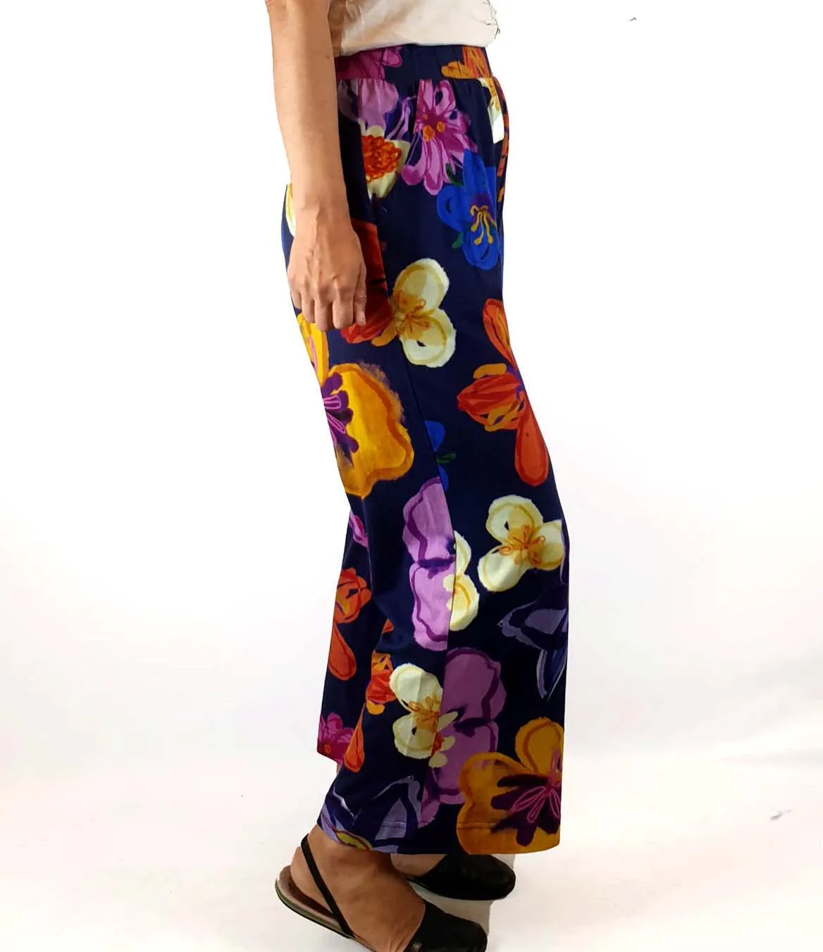 Obus floral print wide leg pants size 1, best fits size 8