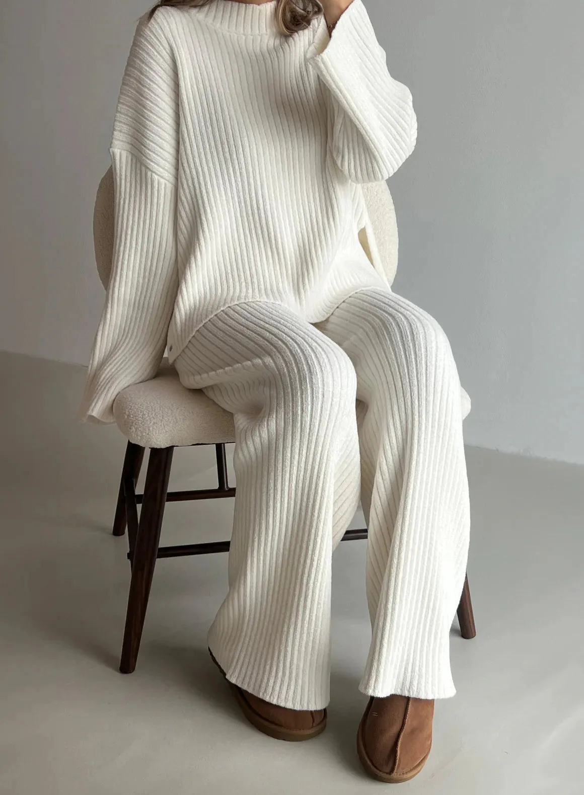 Off-White Rib Knit Pants