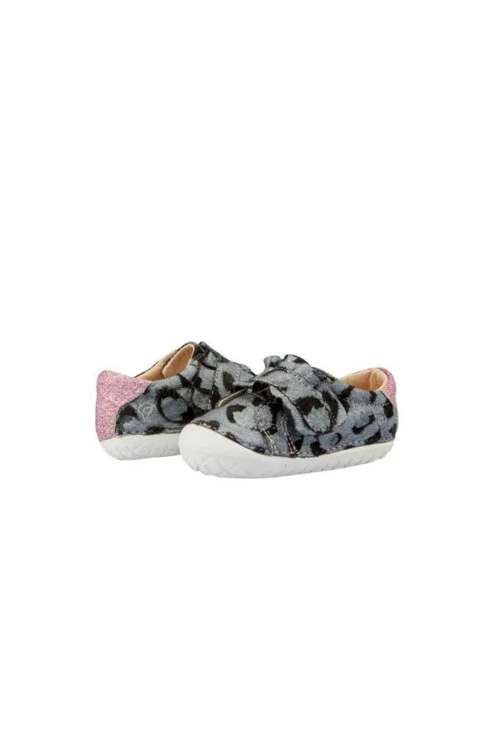 OLD SOLES FRILL PAVE