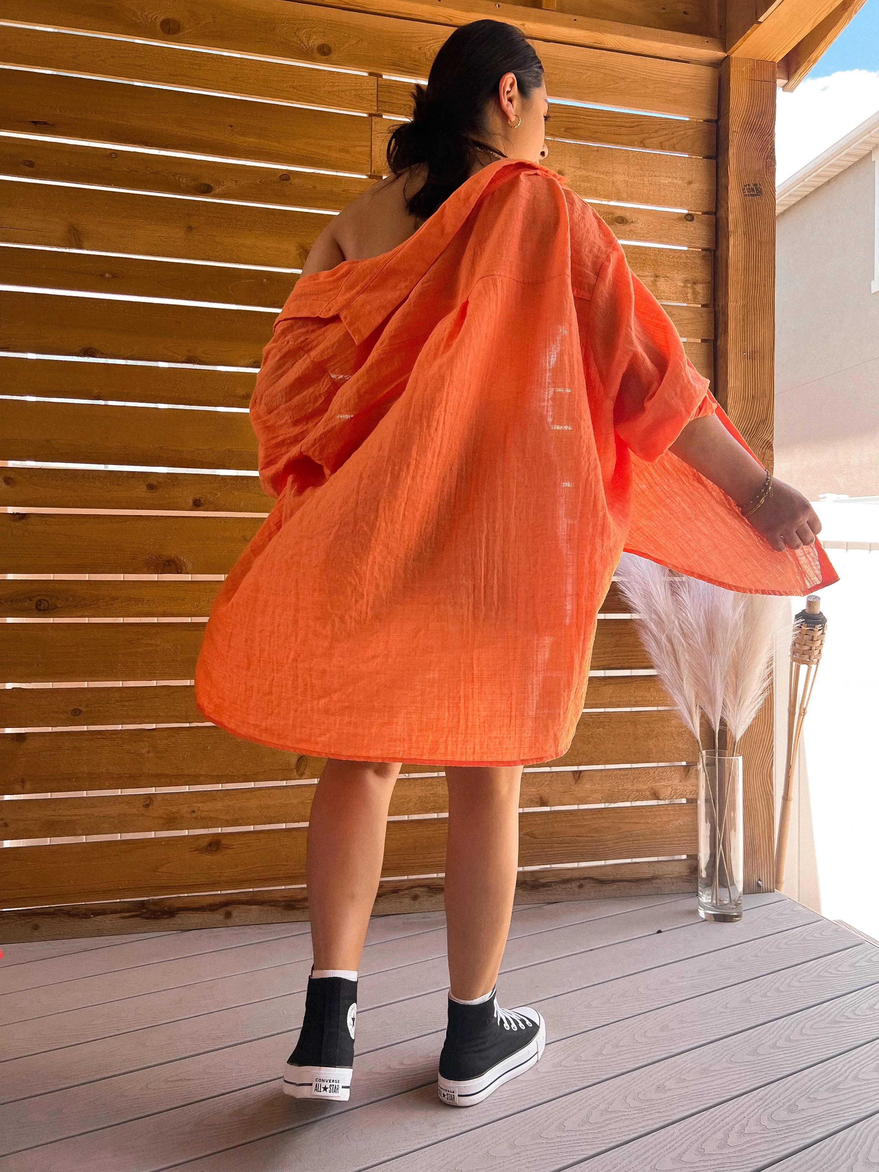 otro atardecer button down shirt