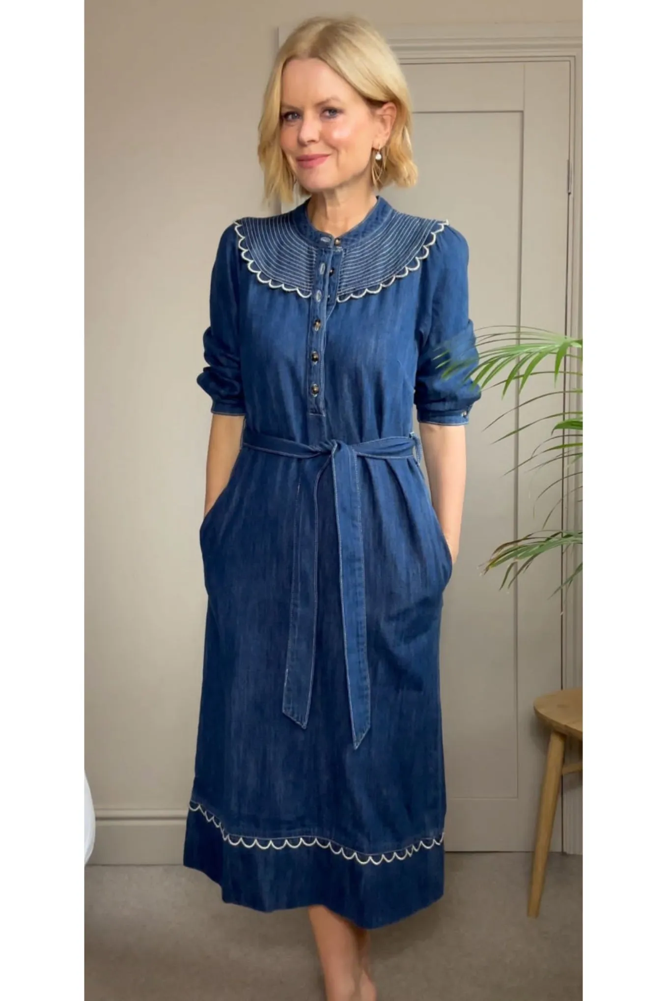 Paige Scallop Dress - Denim