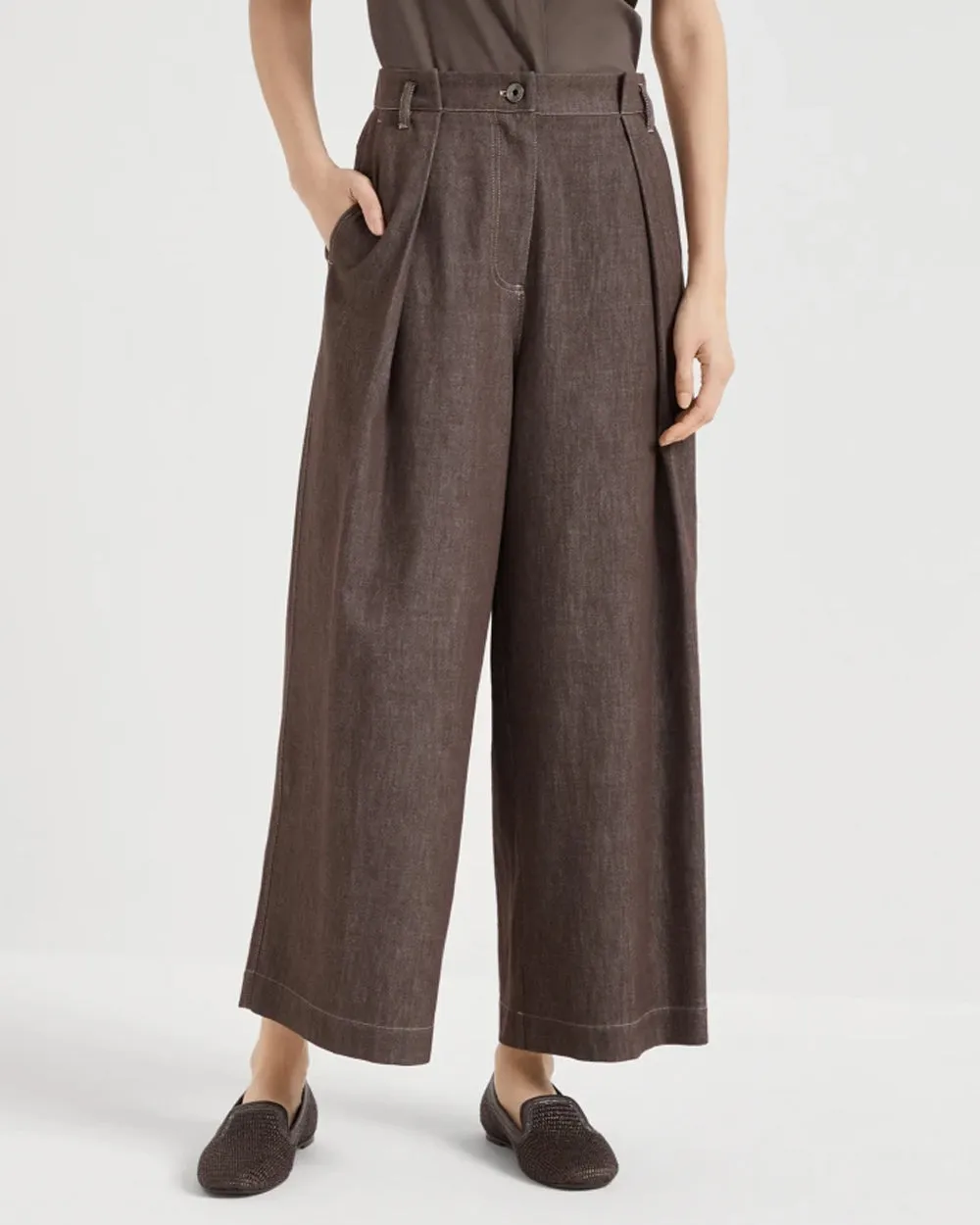Pleated Crop Denim Pant in Panama Khaki