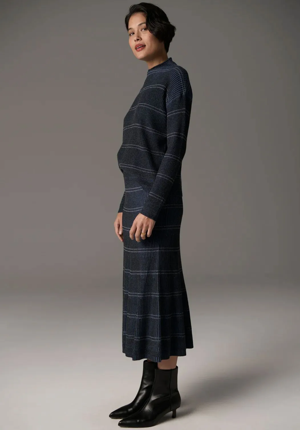 POL Lara Knit Stripe Skirt - Charcoal / Blue