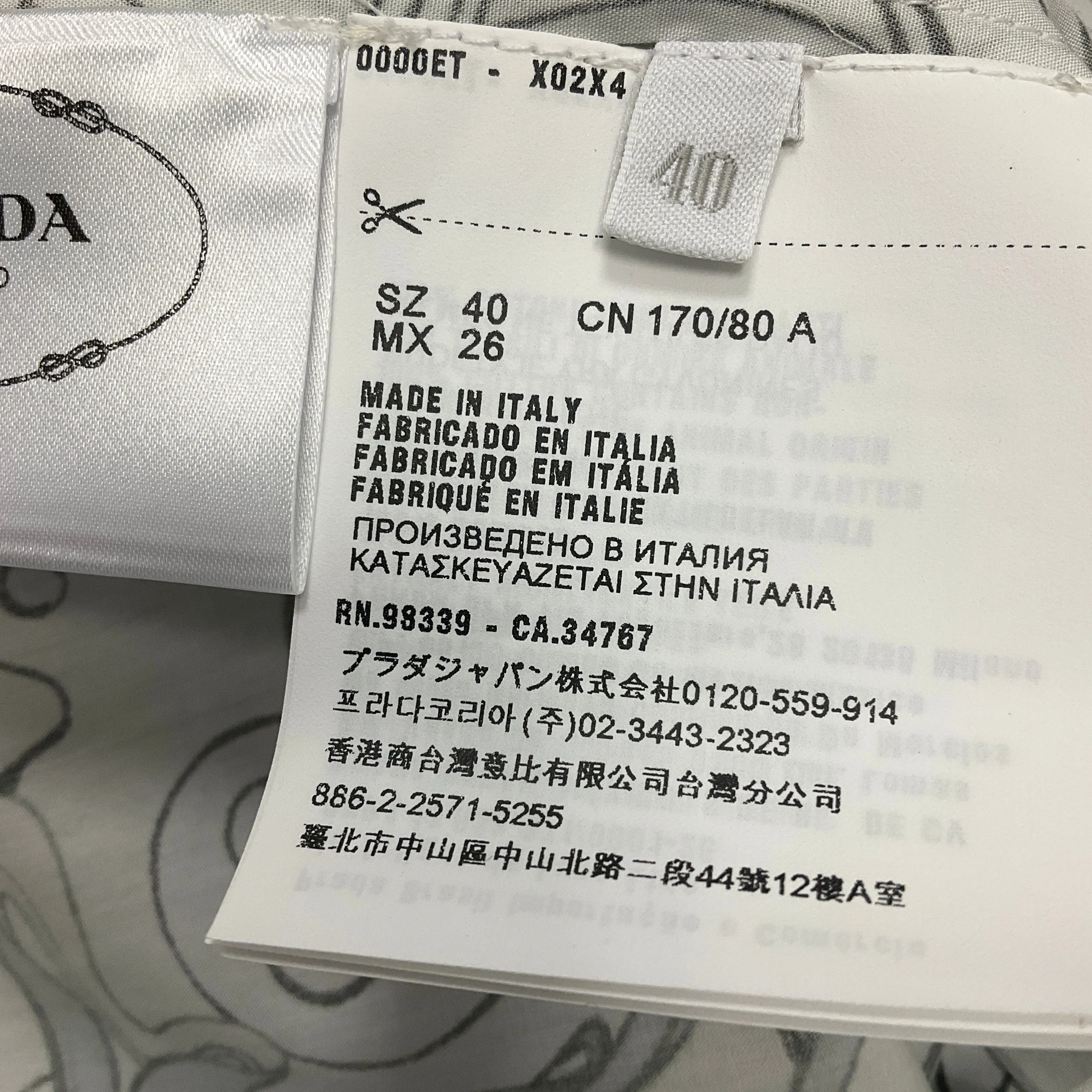 Prada White / Grey 2017 Printed Sleeveless Button-front Cotton Dress