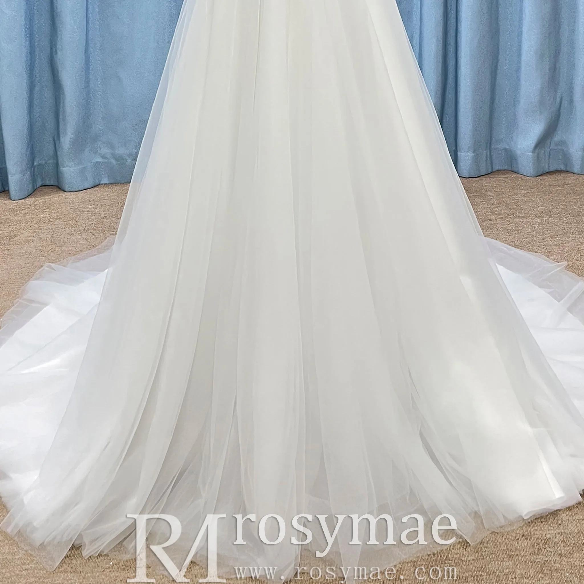 Romantic Glitter Tulle A Line Wedding Dress with Sweetheart Neckline
