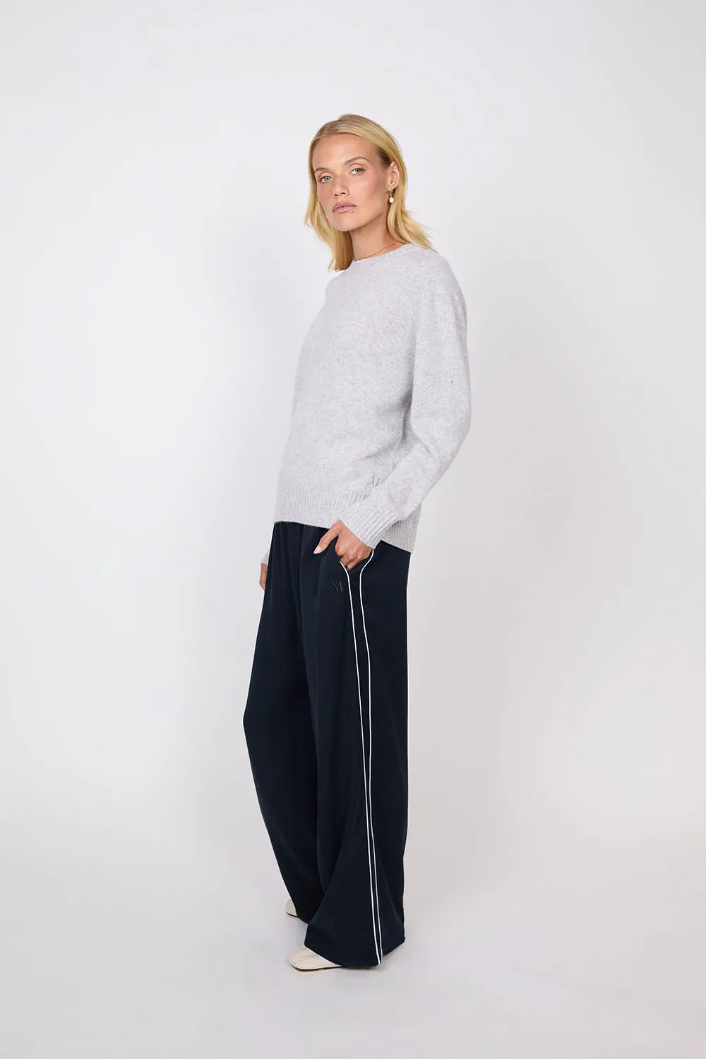 Saddle Cashmere Crew - Fog