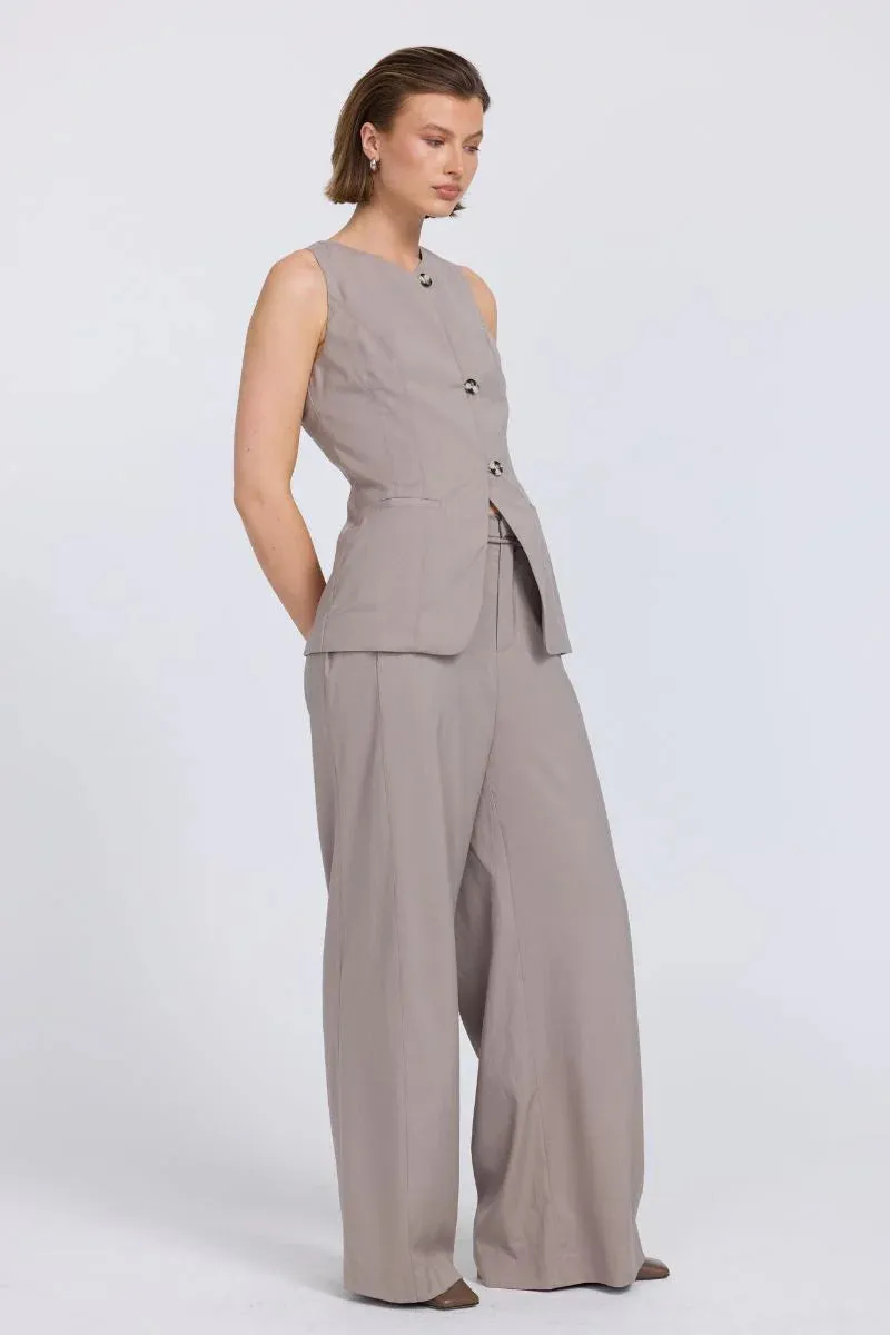 SOVERE/ - Iona Pant - Taupe