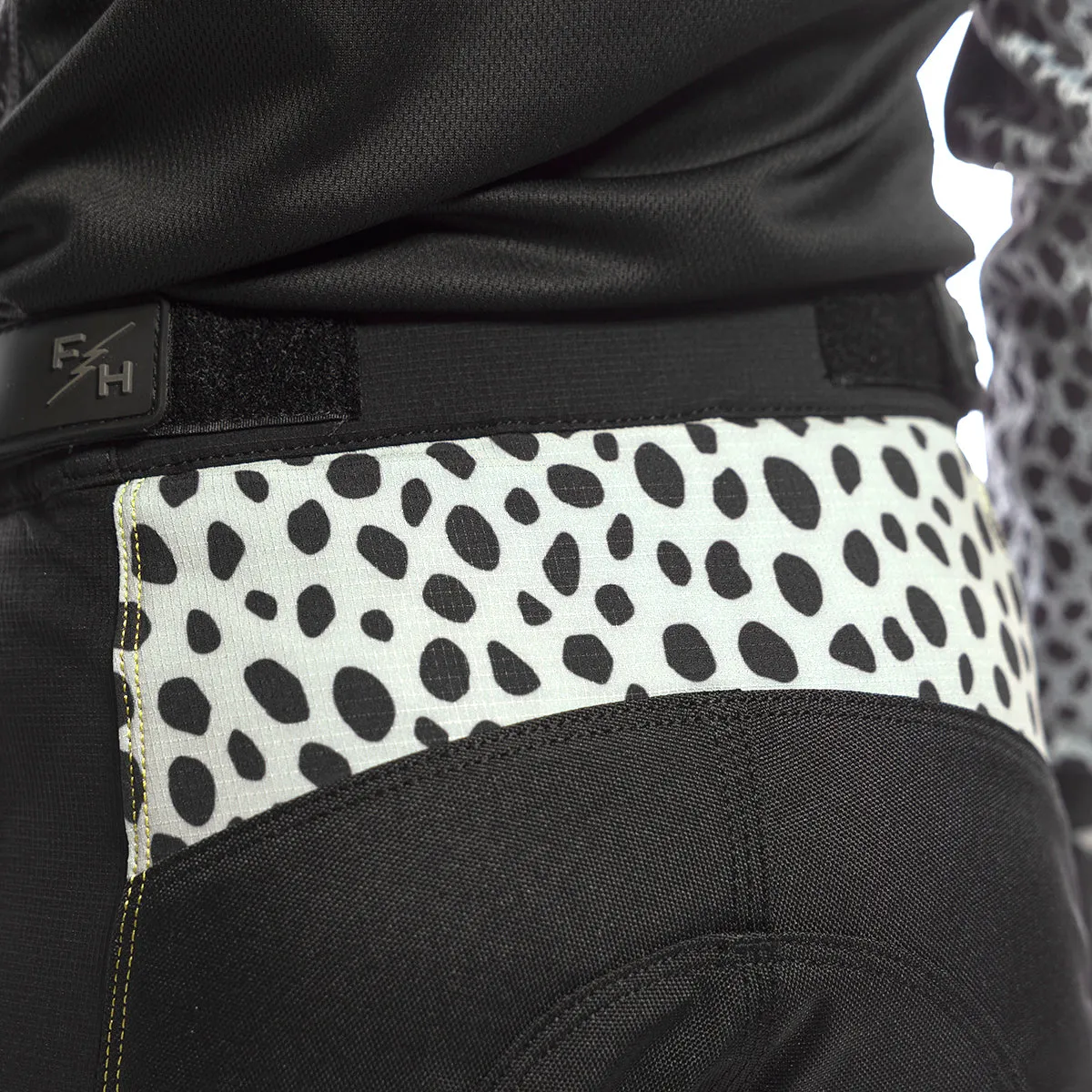 Speed Style Zenith Girl's Pant - Black