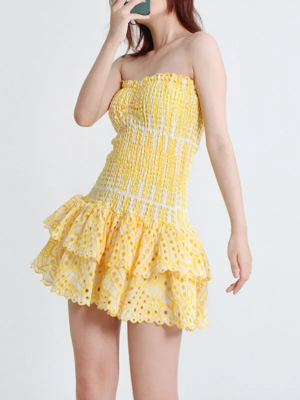 Strapless Mini Dress with Geometric Print and Ruffle Hem