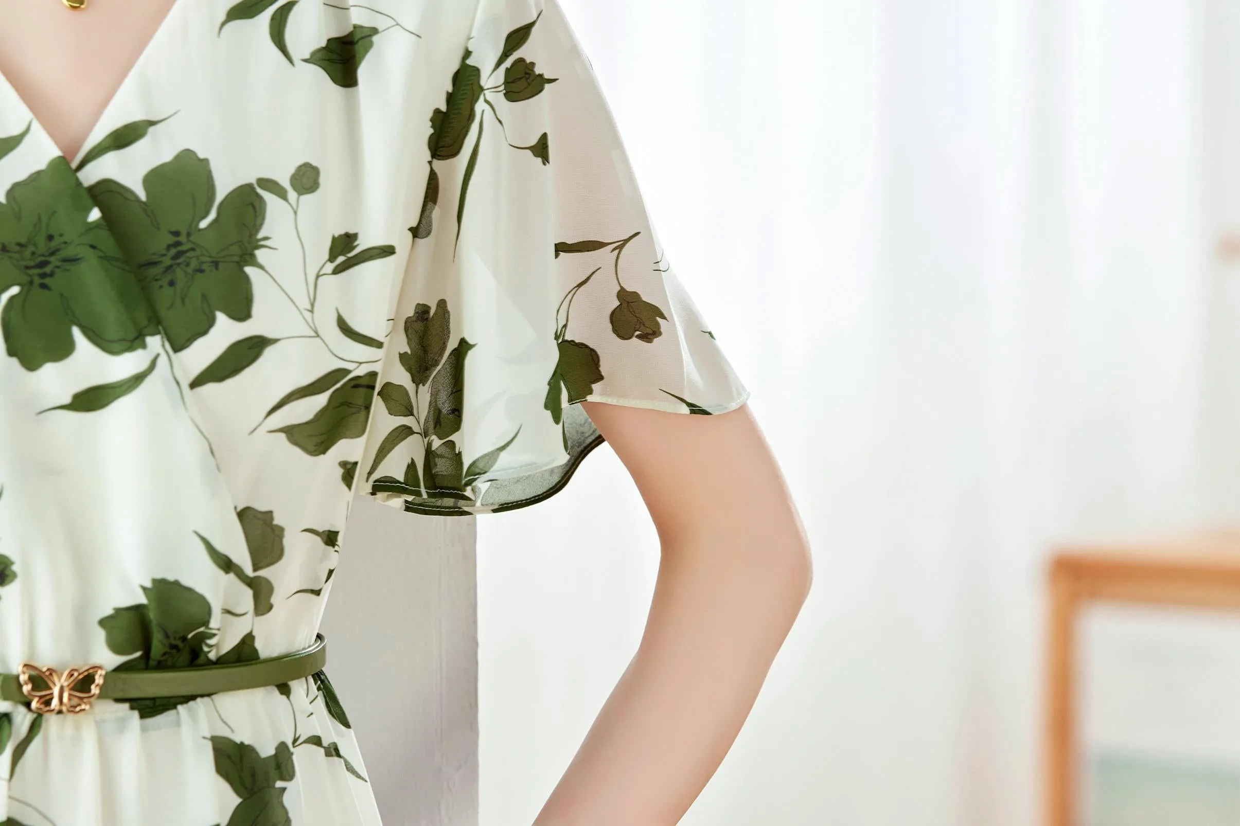 Stylish A-line Dress with Waist Belt and Ruffle Detailing