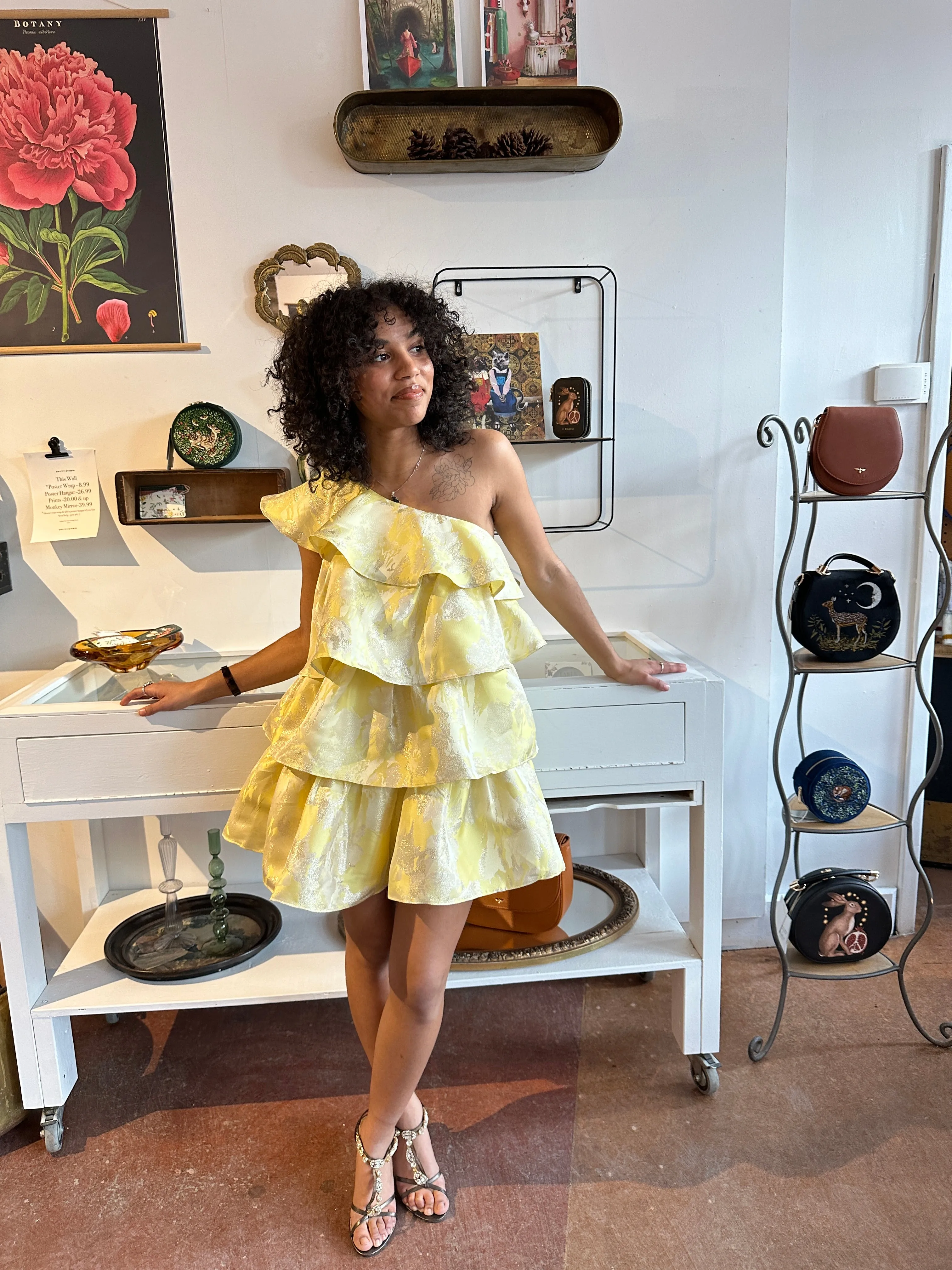 SunStar RuffleDress