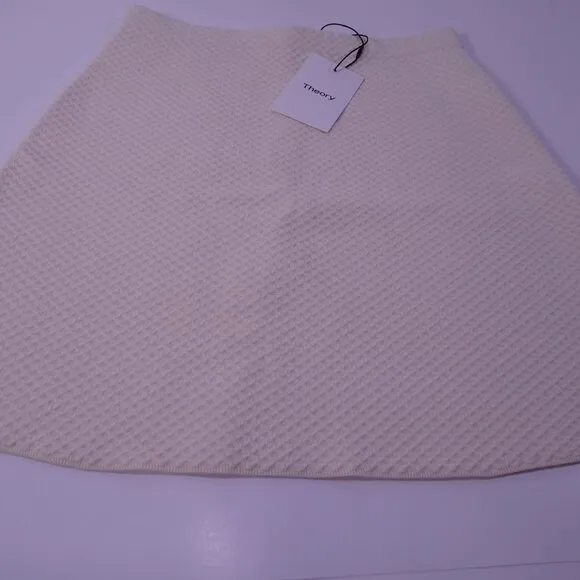 TTheory Women's Teslia A-Line Skirt Vanilla Cream Sz P and Small NWt 298