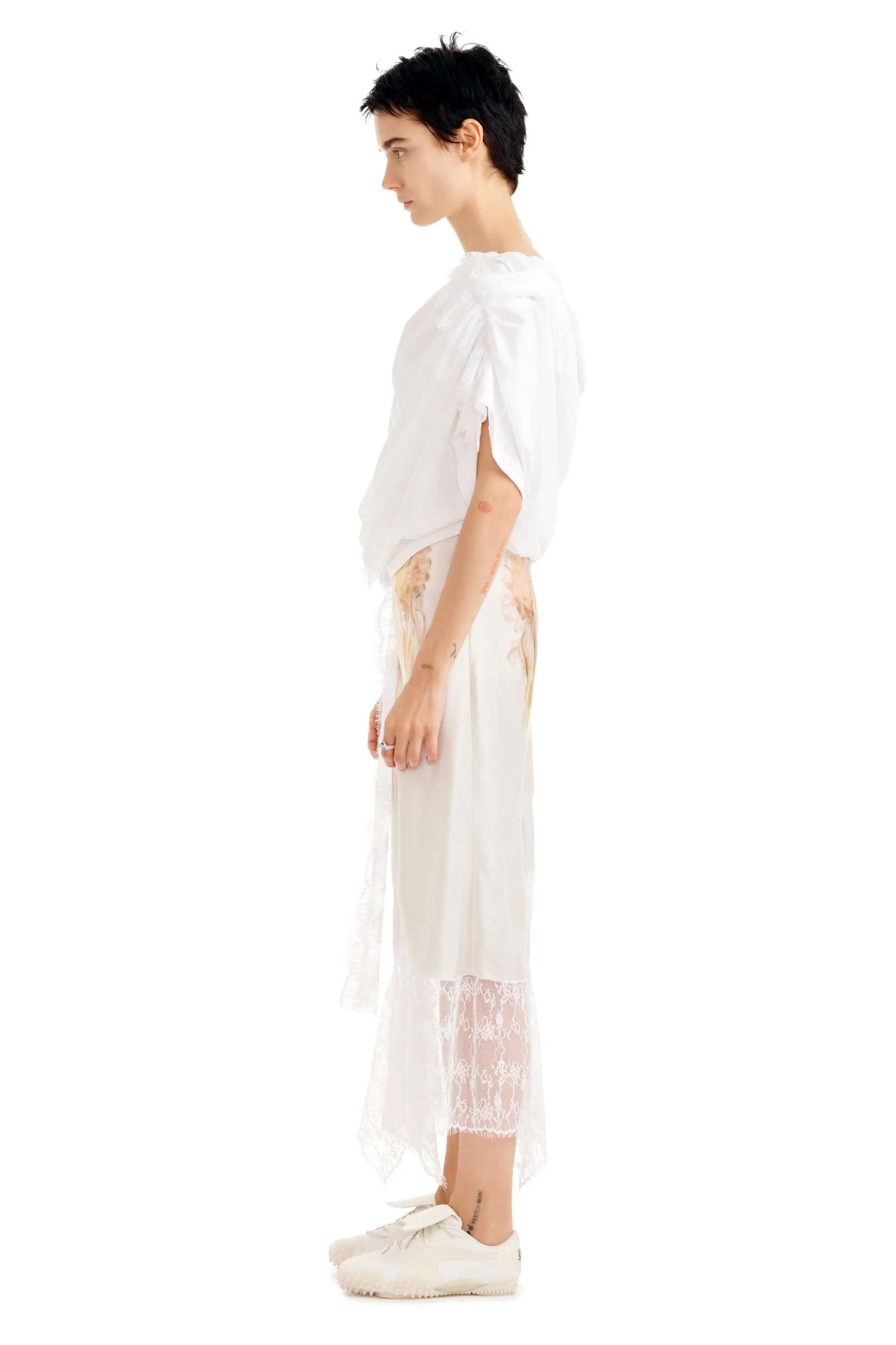 WHITE LACE EVA TEE