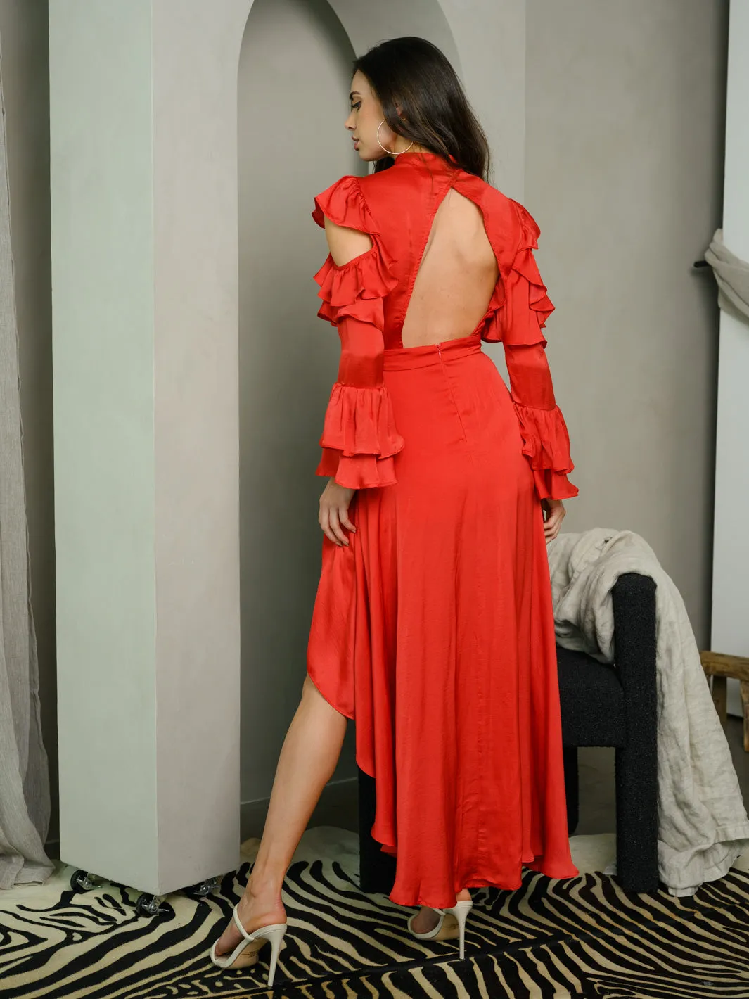 WOMEN'S LONG BELL SLEEVES OPEN BACK MAXI DRESS